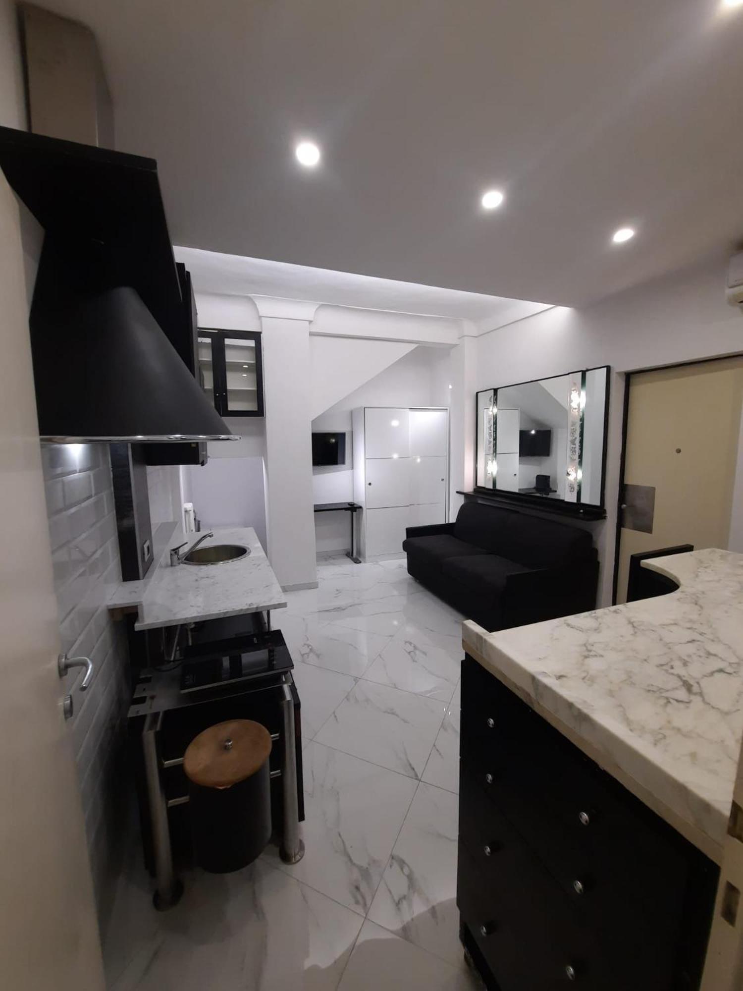 Studio Apartment Santa Caterina بولونيا المظهر الخارجي الصورة